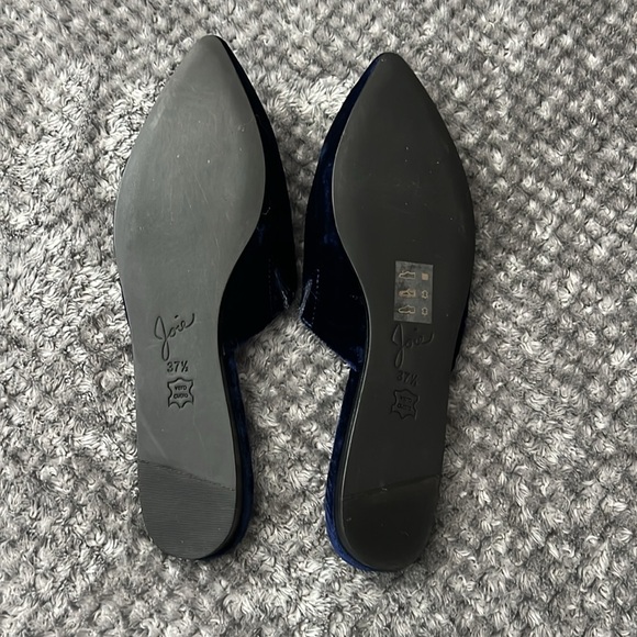 ☆ Joie Midnight Blue Velvet Mules ☆ - Picture 9 of 9